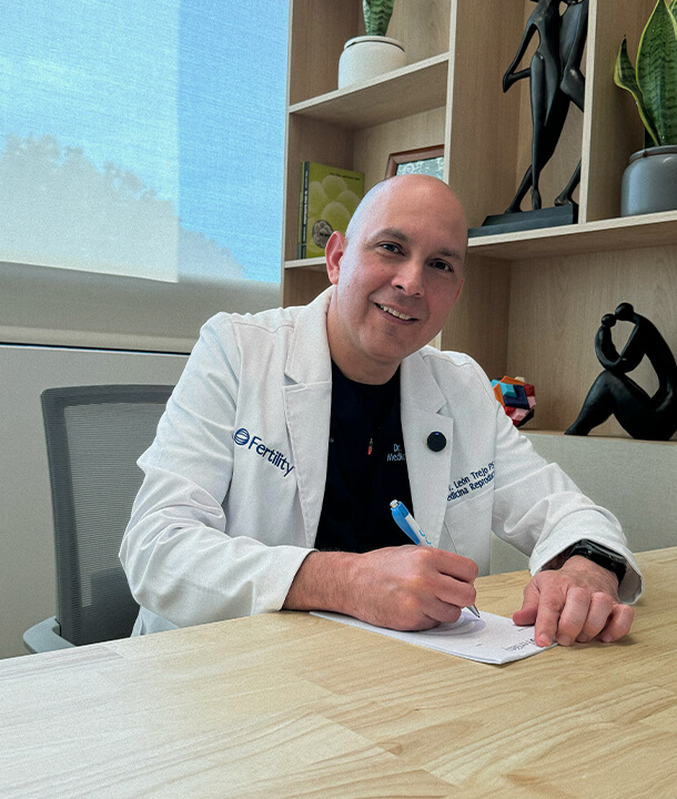 Dr. León Trejo